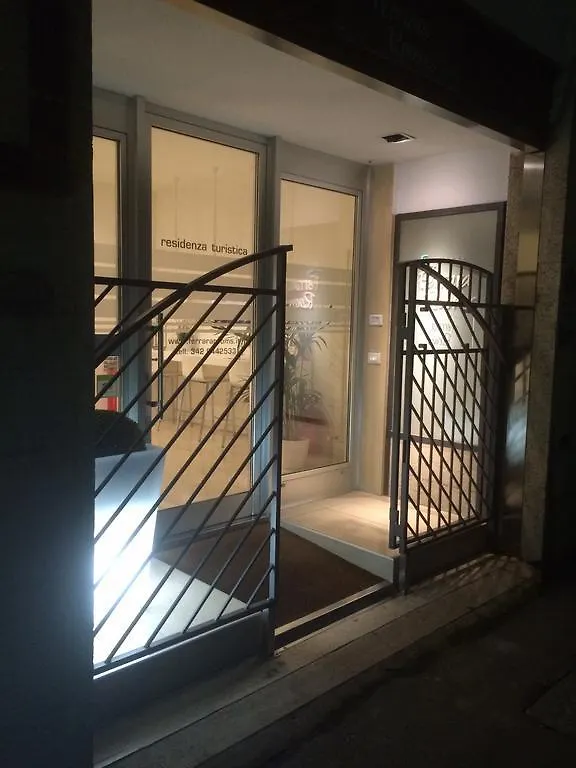 Ferrara Rooms Bed & Breakfast